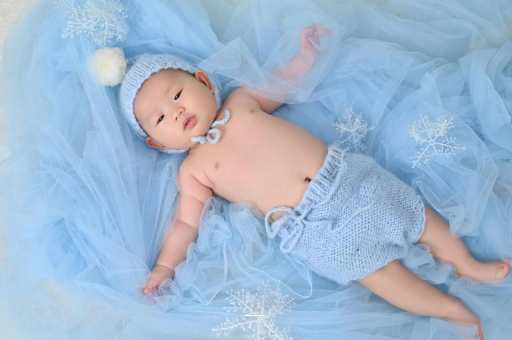 梅州宝宝要不要穿袜子 梅州宝宝要不要穿袜子